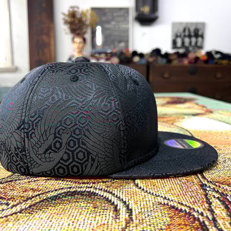 NISHIJINBLACK CAP x ツバ裏NISHIJINシルバー