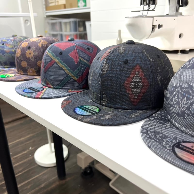 大島紬 OSHIMATSUMUGI CAP:01 ～大島紬と動物保全～ | W@NDERFABRIC®