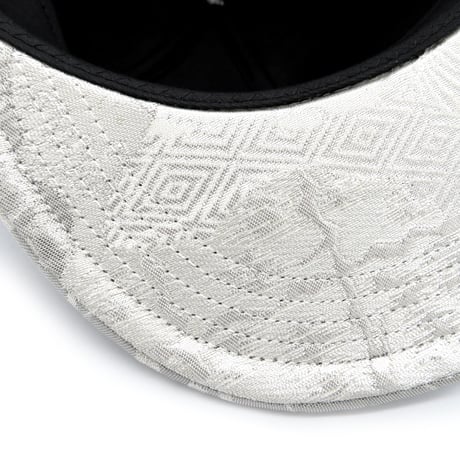 PLATINAM OBI & KIMONO CAP：2312221（残りML）
