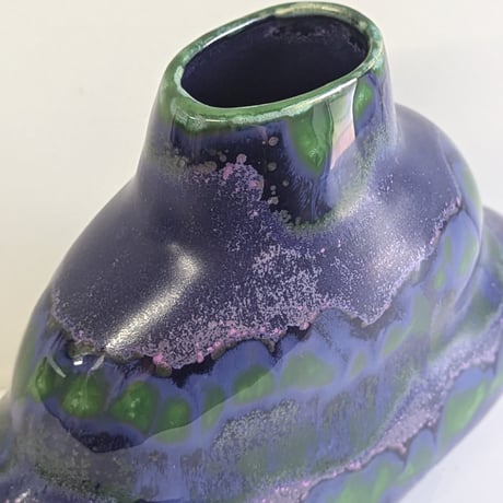 - We - Flower vase - 深海