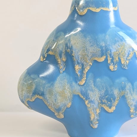 -We-  Flower vase - Niagara blue