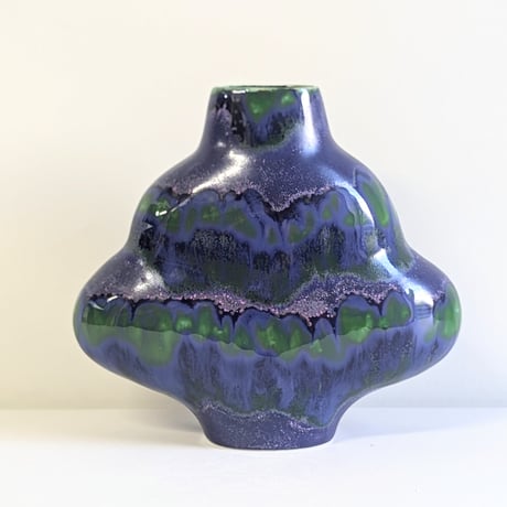 - We - Flower vase - 深海