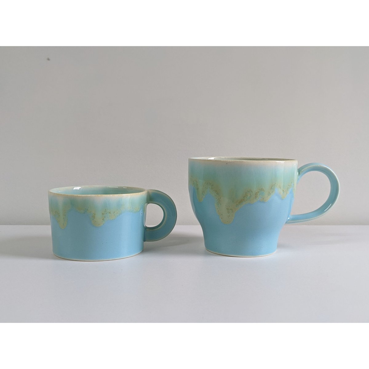 Melt series mug cup L - 湖 | NAOKO HATA CERAMICS