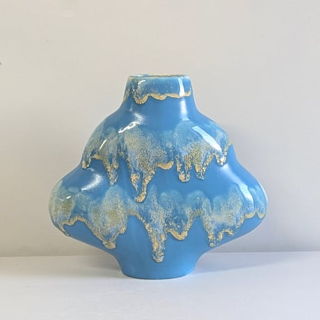 -We-  Flower vase - Niagara blue