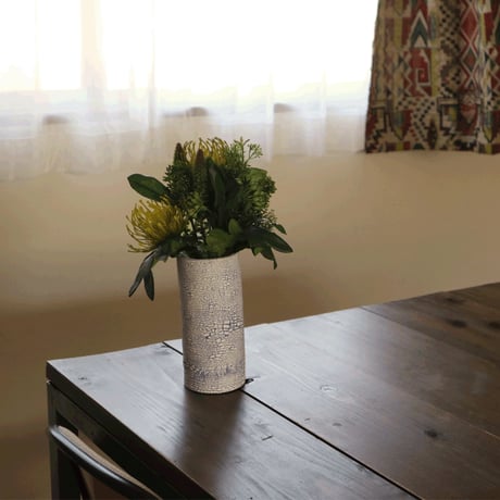 白い大地series-flower vase L-blue