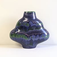 - We - Flower vase - 深海
