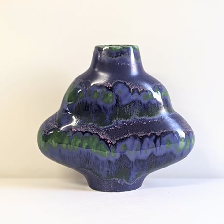 - We - Flower vase - 深海