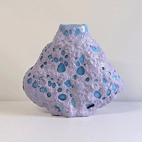 - We - Flower vase - BUTU BUTU murasaki
