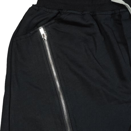 DAMIANO SELECT / SAROUEL SWEAT SHORTS / BLACK