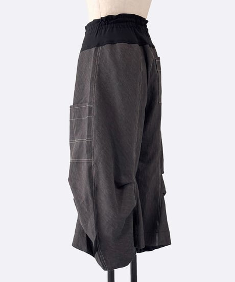 タックタックパンツ・チャコールグレー