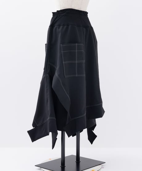 バックラップパンツ〈黒ポリエステル〉