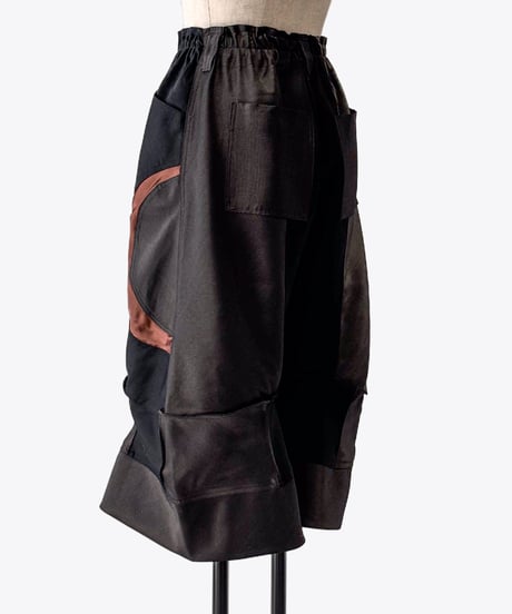 月パンツ