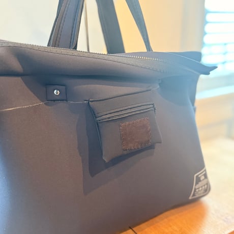 Lozzsandra | ZAG Totebag (Black Leather)+zip pocket