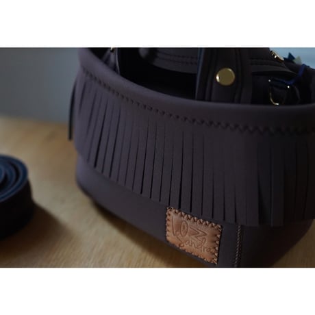 Lozz Sandra / Fringe Mini Totebag _(BROWN)