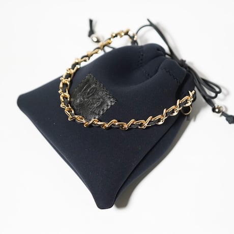 Lozz Sandra/Flow Chain Pouch_Black_(Gold)