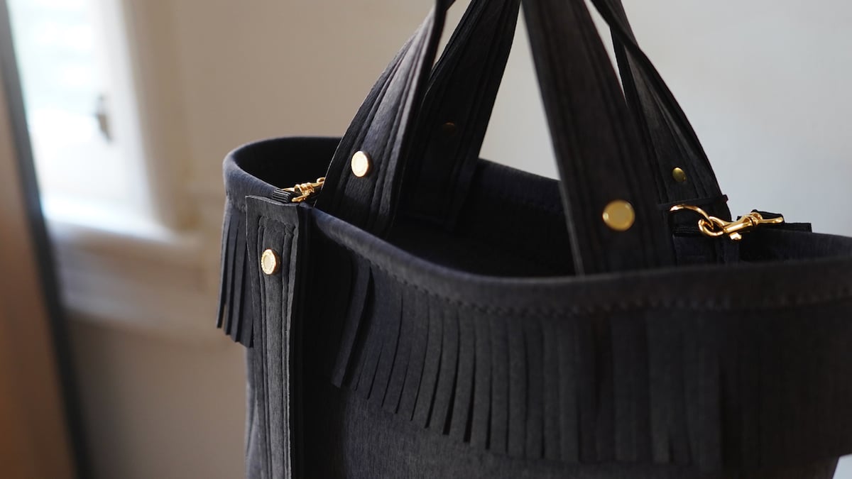 ロッズサンドラ　Lozz Sandra / Fringe Totebag Lozz Sandra / Fringe Totebag _(ASH BLACK) | R/h