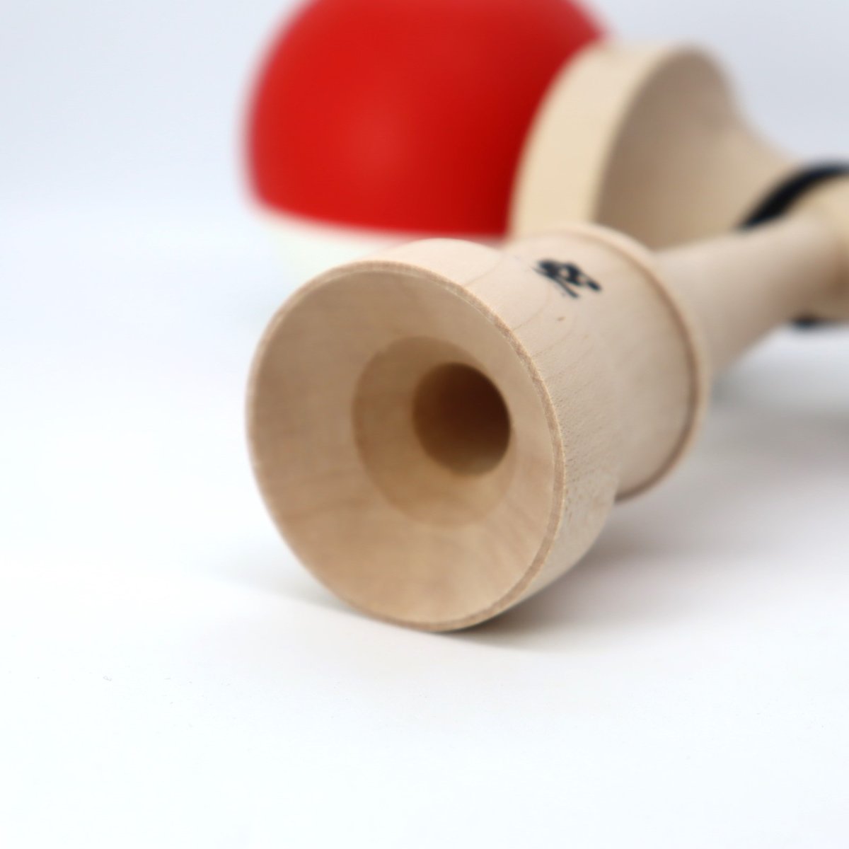 けん玉　REShape5　2本セット けん玉 REShape5 2本セット 大空 REShape5赤 | 山形工房けん玉SHOP