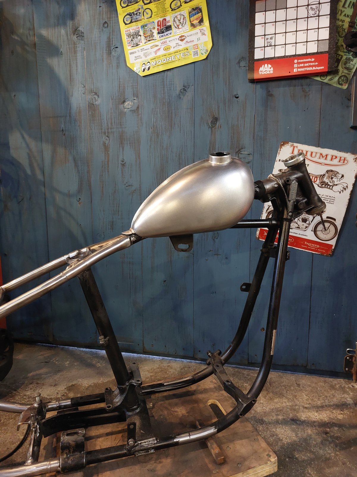 センターリブ ピーナッツタンク(ミドルトンネル＆ロートンネル