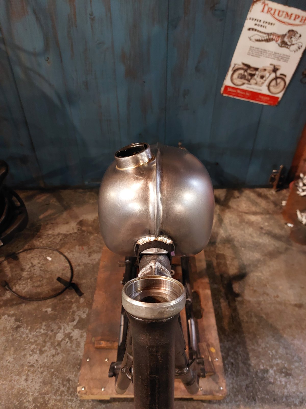 センターリブ ピーナッツタンク(ミドルトンネル＆ロートンネル