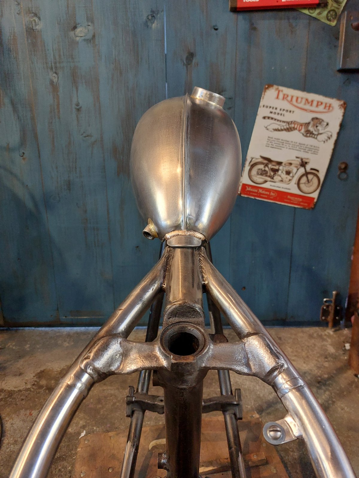 センターリブ ピーナッツタンク(ミドルトンネル＆ロートンネル