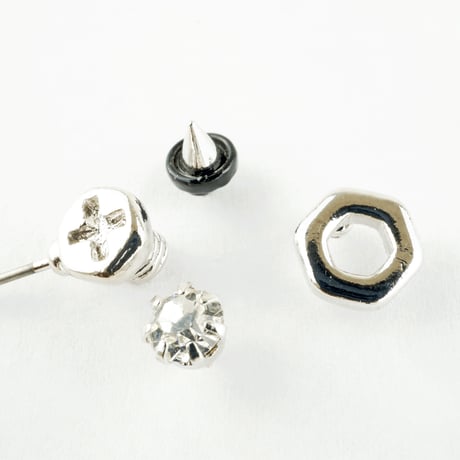 （4点セット）ボルト×ナット×スパイク×ビジュー モチーフ 工具セット スタッド ピアス おもしろ メンズ レディース アクセサリー：PS160203