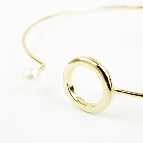 華奢なバングル 一粒パール サークル ブレスレット レディース アクセサリー おしゃれ 人気：BR160601SA