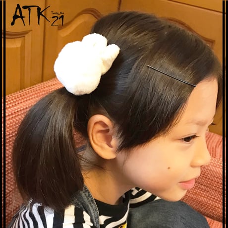 (2点セット）ふわもこ うさぎ 子供用 うさ耳 フェイクファー ポンポン ヘアゴム ツインテール キッズ 女の子 ヘアアクセサリー キッズファッション：HGK191002