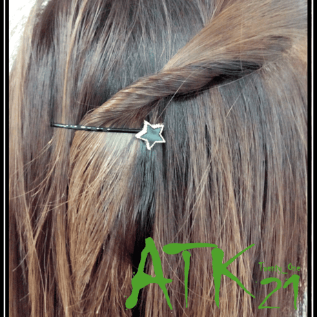 スター 星★☆ モチーフ シェル ヘアピン シンプル ブラック ホワイト ゴールド ヘアアクセサリー：HA161002