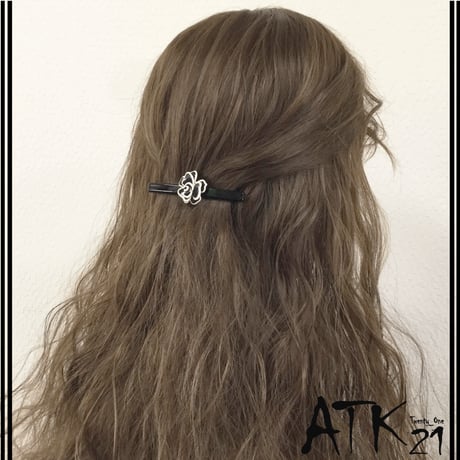 フラワー 上品 お花 シンプル バレッタ 大人アクセ ヘアクリップ 髪留め 簡単ヘアアレンジ レディース ヘアアクセサリー：HV181201