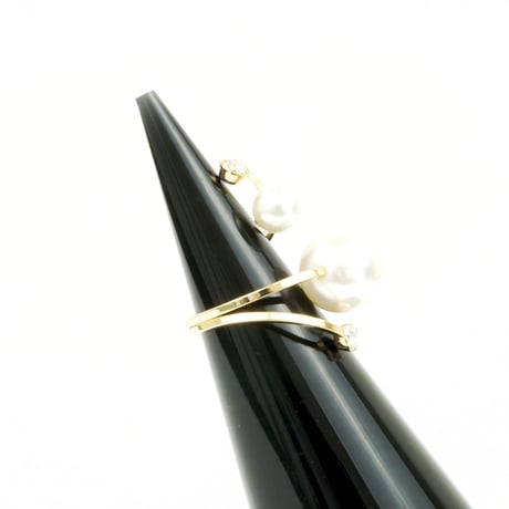 4連 パール ビジュー アシンメトリー リング 指輪 フリーサイズ 豪華 きれいめコーデ アクセサリー：R160602