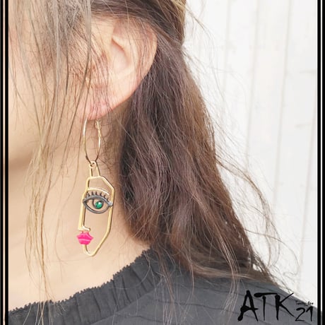 両耳用（2点セット）face フェイスモチーフピアス イヤリング フープピアス 横顔 フェイクピアス おしゃれ 大人アクセ レディース アクセサリー：HPL190901