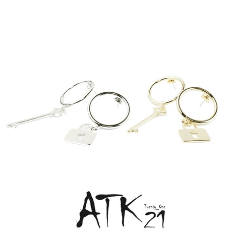 アシンメトリー ハート 鍵 キーモチーフ 揺れるピアス スイング シルバー ゴールド レディース アクセサリー：PL180302