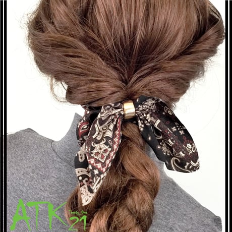 リボンシュシュ ペイズリー メタルプレート 簡単ヘアアレンジ ヘアポニー ハーフアップ まとめ髪 レディース ヘアアクセサリー：HS170903
