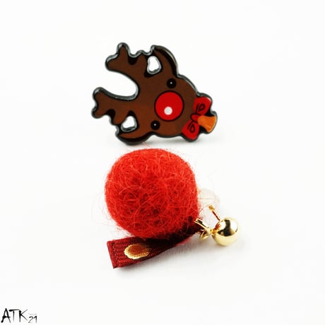 雪だるま トナカイ カップケーキ アシンメトリー ピアス かわいい 人気 おススメ クリスマス Xmasギフト 贈り物 揺れるピアス レディース アクセサリー：PKM170803