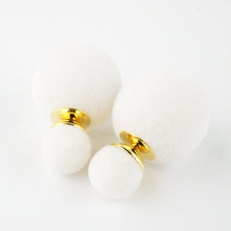 ベロアボール 秋冬コーデ バックキャッチピアス 2way おしゃれ カラーピアス レディース アクセサリー