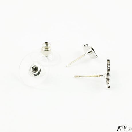 赤ずきんちゃん オオカミ おとぎ話 アシンメトリー ピアス 童話 遊び心 おもしろ ピアス メンズ レディース ユニセックス アクセサリー：PSS170802