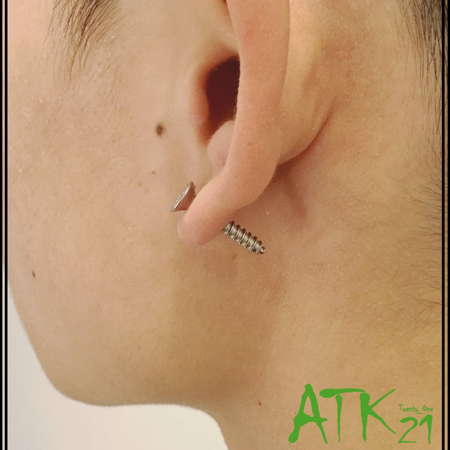 5ab20c1d50bbc33fa70009fc