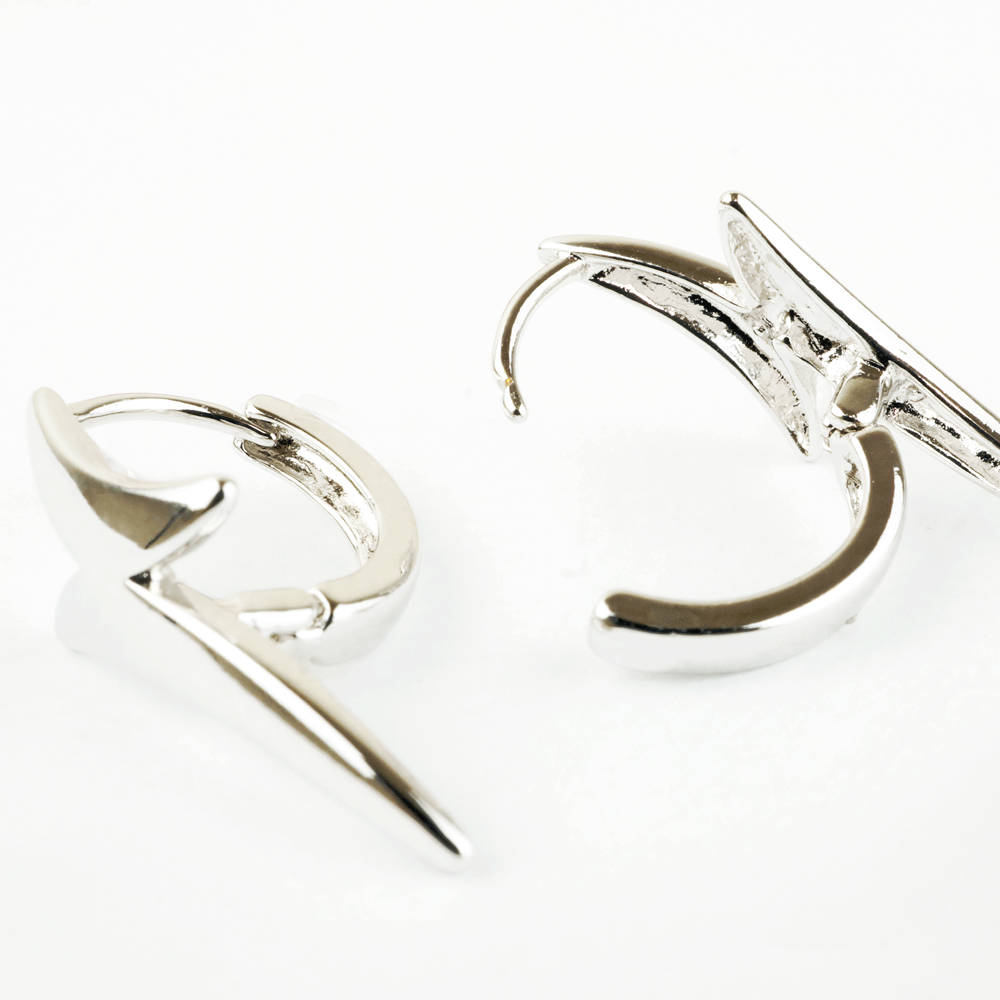 両耳用（2個セット） イナズマ サンダーモチーフ フープ リング