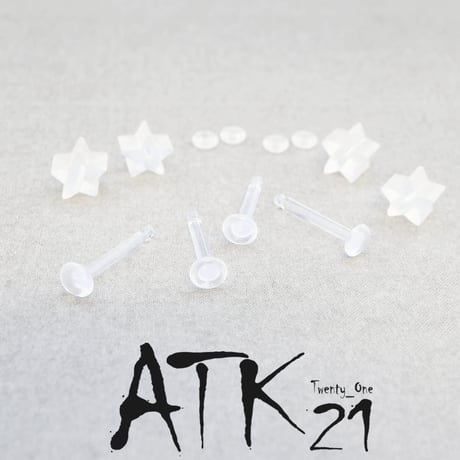 (4個セット）シークレットピアス 透明ピアス 16G スター 星型 キャッチ アクリル メンズ レディース ユニセックス アクセサリー：SP170701
