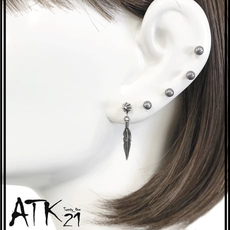 片耳用（1個売り）リーフモチーフ バーベルピアス  シンプル ステンレス 16G 軟骨ピアス ボディピアス メンズ レディース ユニセックス アクセサリー：MPS190602