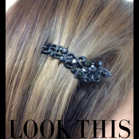 ブラック バタフライ 透かし ラインストーン シンプル ミニヘアクリップ ビジュー 大人コーデ レディース ヘアアクセサリー：HD160305