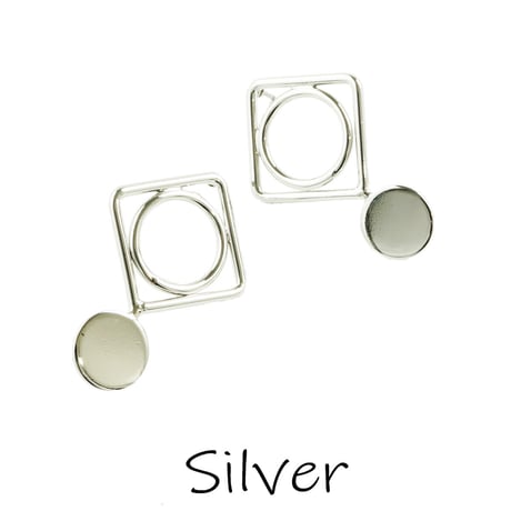 スクエア サークル 個性的 ピアス シンプル スタッドピアス 大人アクセ 大人ピアスキレイ目 上品 おしゃれ レディース アクセサリー