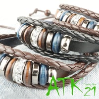 3連レザーコードブレスレット シンプル ペアブレスレット メンズ レディース アクセサリー：MB160306