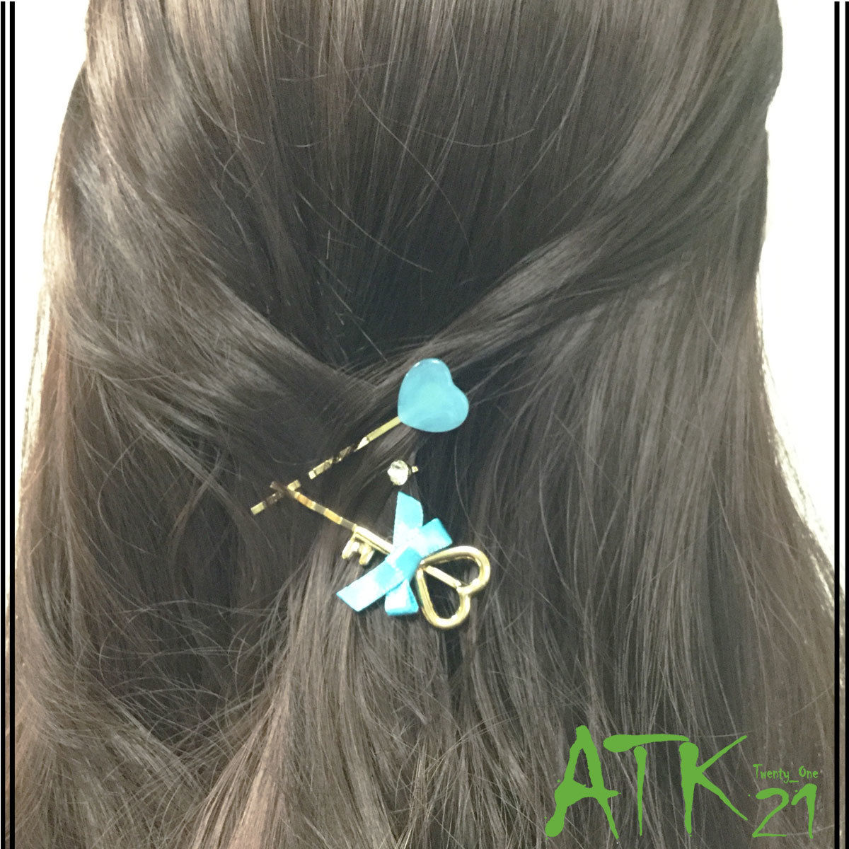3点セット)鍵 リボン ハート ビジュー ゴールド ヘアピンセット 髪どめ