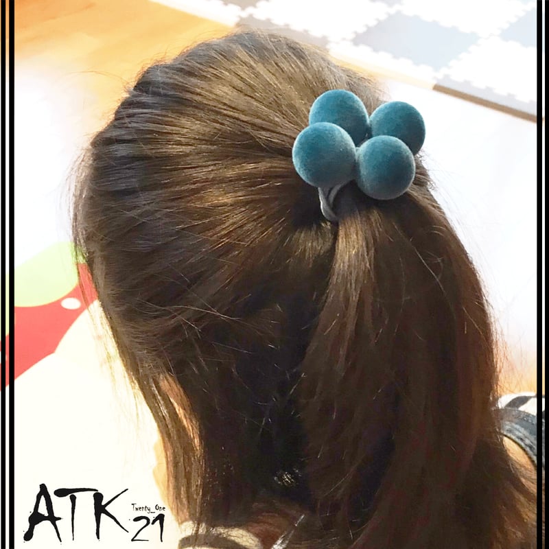 確認　ヘアゴム ヘアリボン ツインテール　1367　キャンディストライプ　猫 2点セット） 秋冬カラーボール 子供用ヘアゴム ツインテール