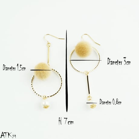 秋冬 ファー フープ  ピアス サークル コットンパール アシンメトリー フックピアス レディース アクセサリー：PHL171001
