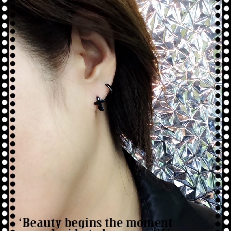 ◉ 唯　　両耳用　タイニー クロス フープ ピアス（ノーブランド ◉ 唯 両耳用 タイニー クロス フープ ピアス（ノーブランド 楽天市場