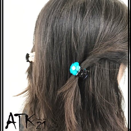 フラワーモチーフ ストーン ミニバンスクリップ  小さ目 しっかりホールド ヘアアレンジのポイント 髪留め 簡単ヘアアレンジ レディース ヘアアクセサリー：HBS190603