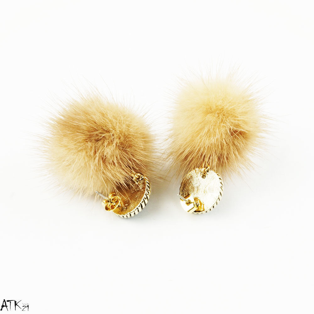 ミンクファーピアス トレンド レトロ ベロア 可愛い スタッド ピアス 