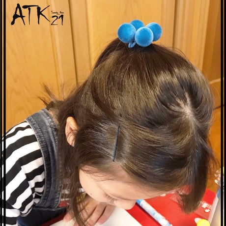 (2点セット） 秋冬カラーボール 子供用ヘアゴム ツインテール ヘアポニー 卒業式 入学式 発表会 七五三 結婚式 パーティ 子供 キッズ 女の子 ヘアアクセサリー：HGK190910